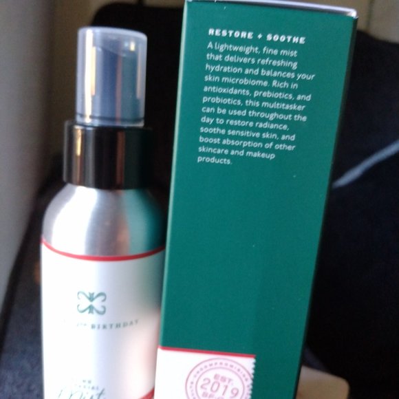 BNIB Happy 2nd Birthday Hydrating Pre+Probiotic Facial Mist 3.4 - Picture 3 of 4